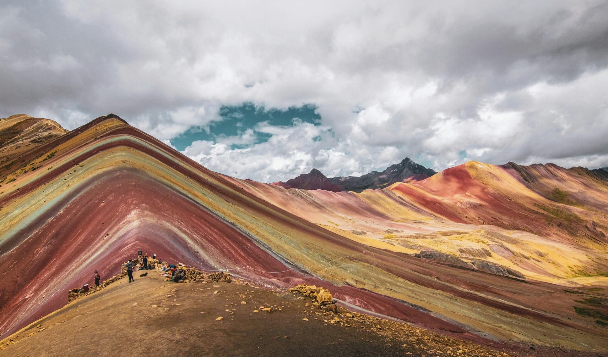 Montaña de los 7 colores Cusco en Perú