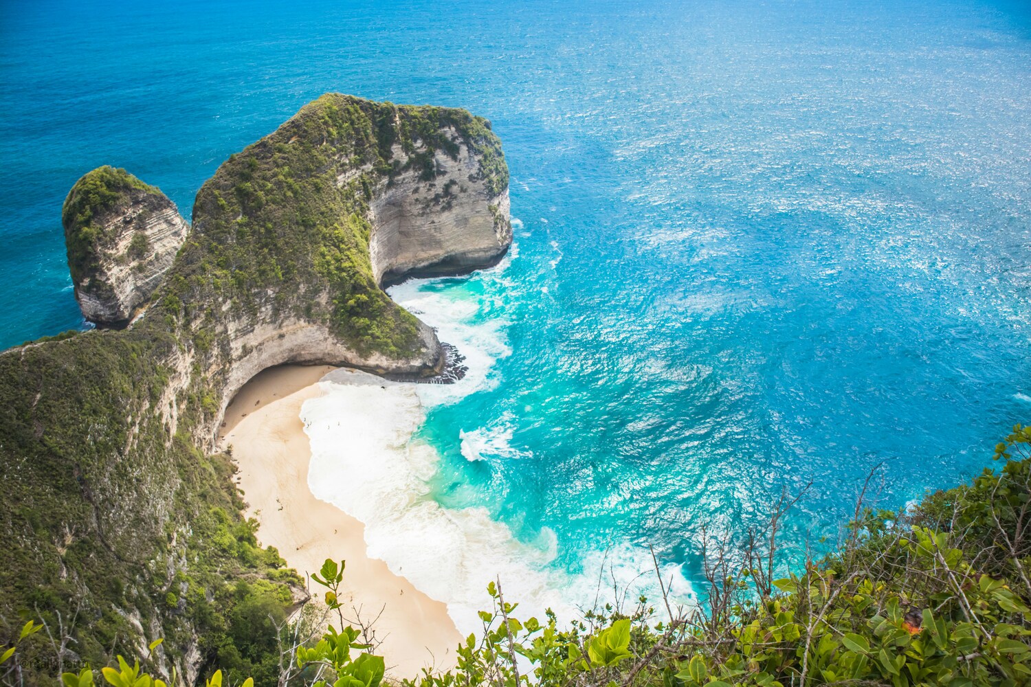Playa en Nusa Penida en Indonesia