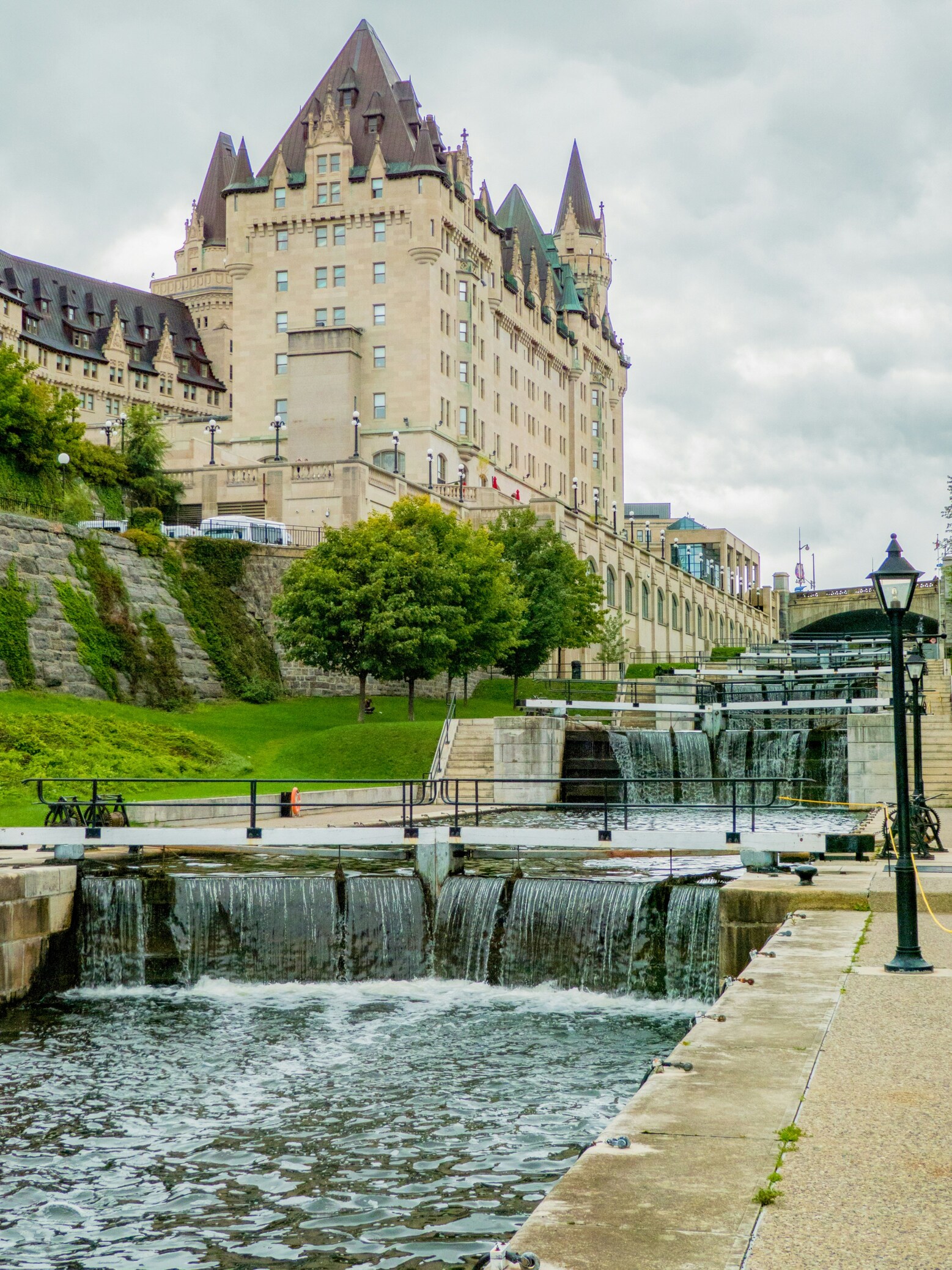 Ottawa castillo en la ciudad en Canadá
